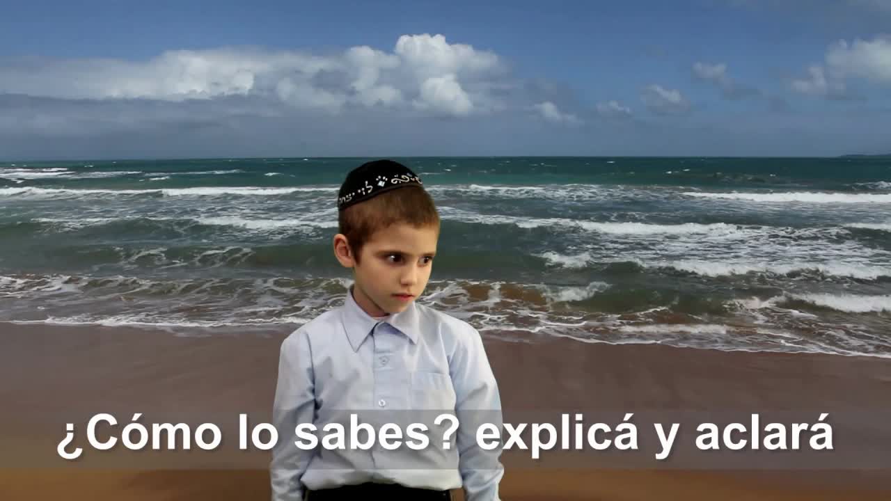 Un niño en la orilla